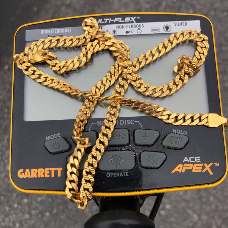 Garrett ACE APEX VIPER Multi-Frequency Metal Detector with Z-Lynk