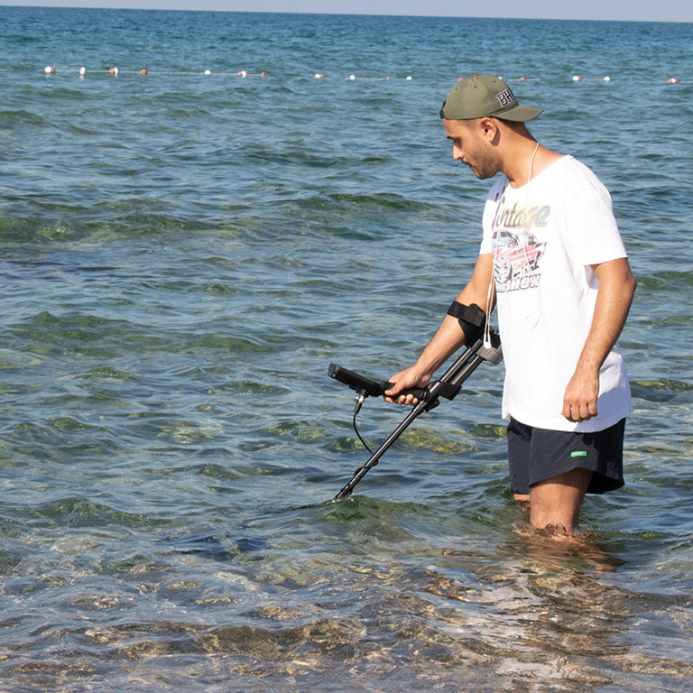 Nokta Legend "Next Generation" Multi-Frequency Waterproof Metal Detector
