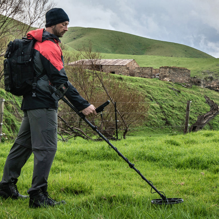 Minelab Manticore Multi-Frequency High Power Waterproof Metal Detector