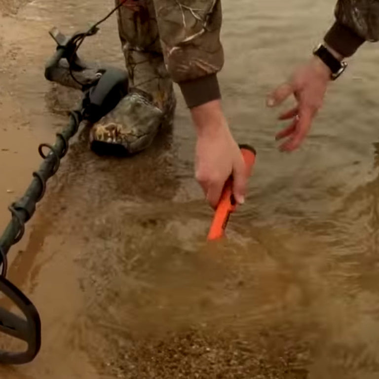 Garrett ProPointer AT Pinpointer with Holster